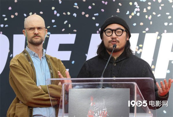 嘉盛投资 《瞬息全宇宙》导演新片宣布改档 2027.11.19上映